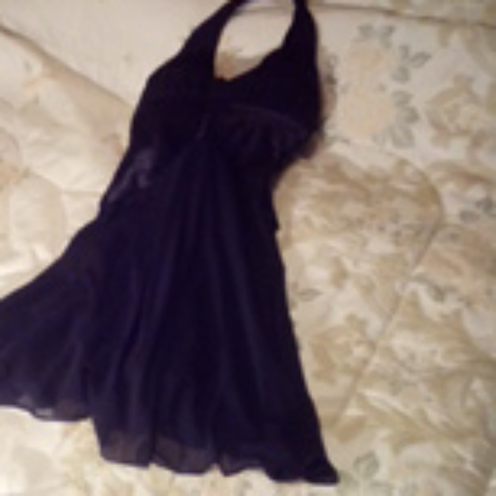 Little black dress 😍